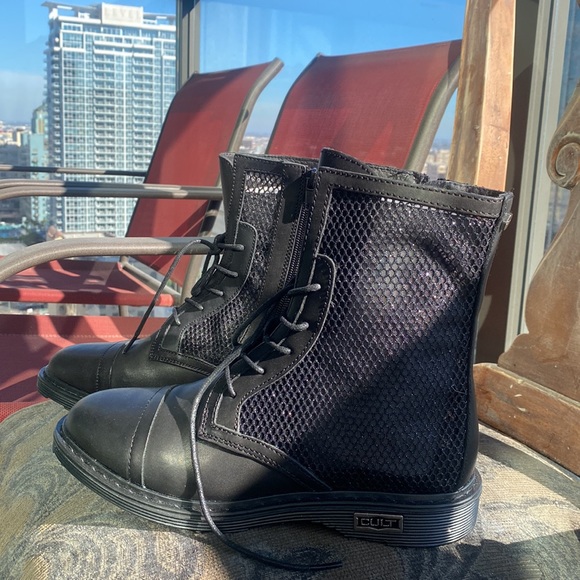 NEW! British Brand Cult Combat Moto Boots with Glitter Thread Mesh - Size 8 - Picture 7 of 17